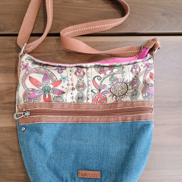 Sakroots Handbags - Sakroots Floral Crossbody Bag in Pink and Denim